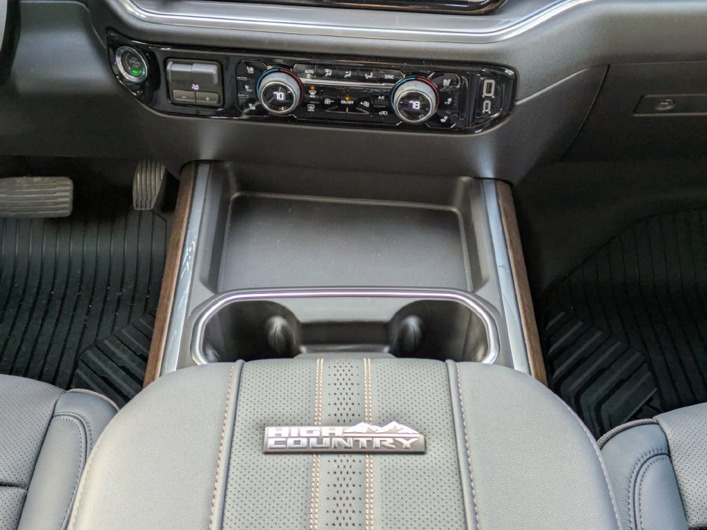 New 2026 Chevrolet Silverado 2500 High Country w/ Technology Package AWD/4WD image 21