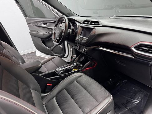 Used 2021 Chevrolet TrailBlazer RS image 55