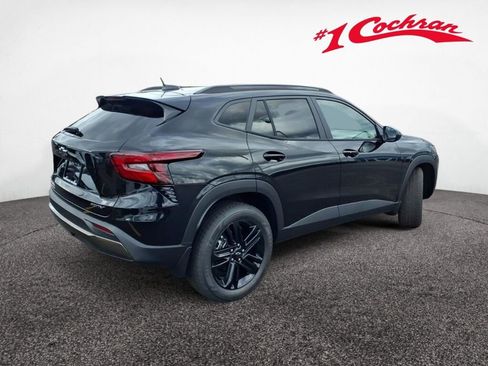 New 2026 Chevrolet Trax ACTIV image 3