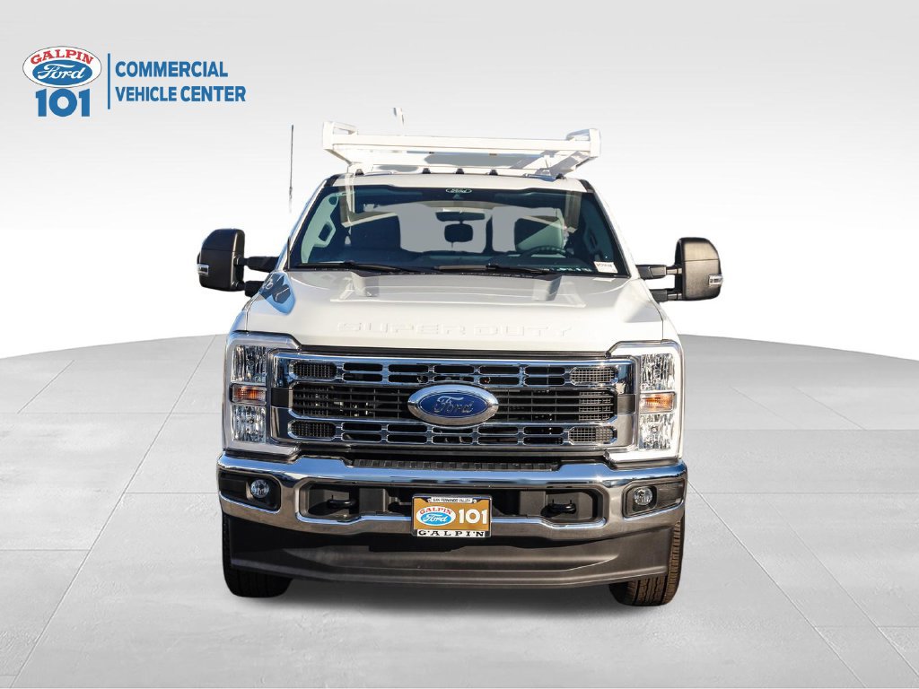 New 2025 Ford F350 XL w/ XL Chrome Package AWD/4WD image 2