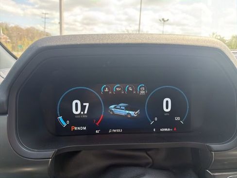 Used 2022 Ford F150 Lariat w/ Equipment Group 502A High image 14