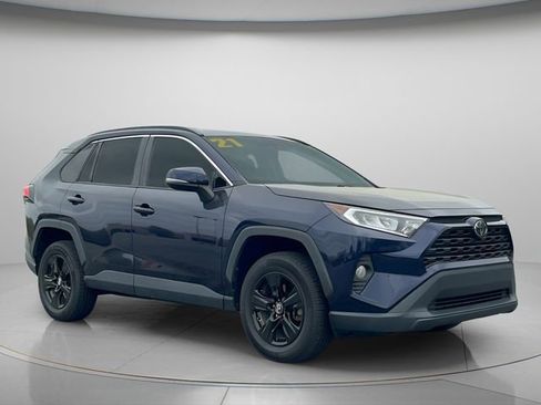 Used 2021 Toyota RAV4 XLE image 8