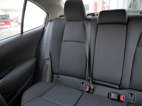 Certified 2024 Toyota Corolla LE image 13