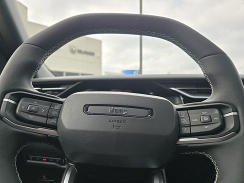 New 2026 Jeep Cherokee Limited AWD/4WD image 17