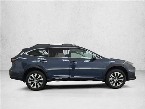 Used 2024 Subaru Outback Touring AWD/4WD image 4