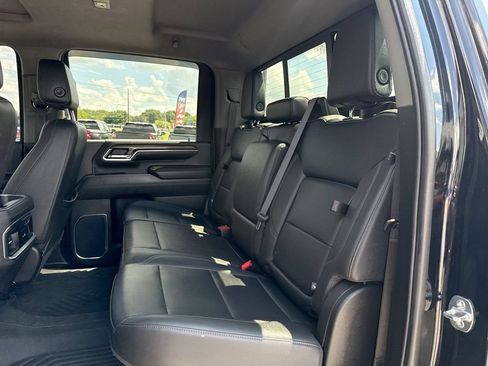 Used 2024 Chevrolet Silverado 2500 LTZ w/ LTZ Convenience Package AWD/4WD image 11