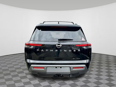 New 2026 Nissan Pathfinder SL image 8