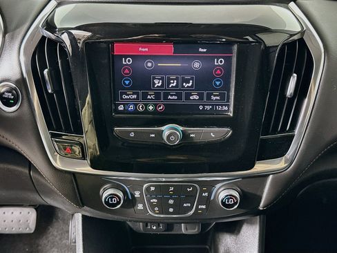 Used 2020 Chevrolet Traverse LS FWD image 22