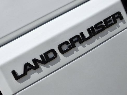 Used 2025 Toyota Land Cruiser w/ Premium Package AWD/4WD image 8