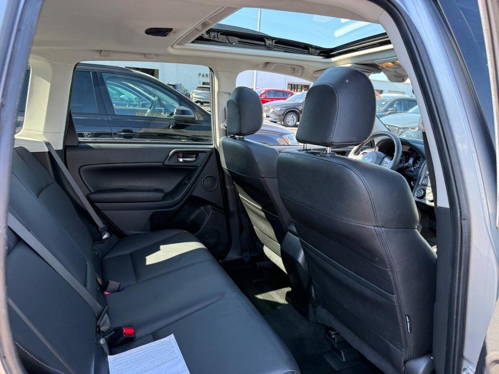 Used 2015 Subaru Forester 2.0XT Touring w/ Eyesight & Navigation System AWD/4WD image 10