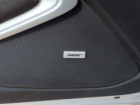 Used 2021 Chevrolet Camaro ZL1 image 20