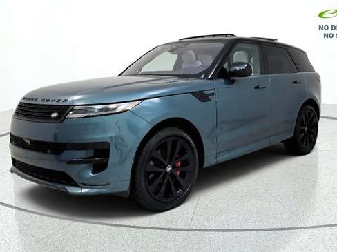 Used 2023 Land Rover Range Rover Sport SE Dynamic AWD/4WD image 4