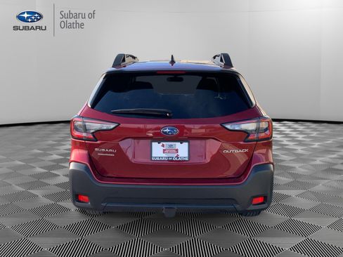 Certified 2025 Subaru Outback Premium image 10