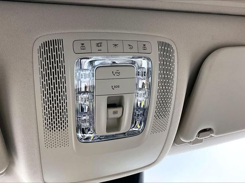 Certified 2022 Mercedes-Benz GLE 350 w/ Premium Package image 31