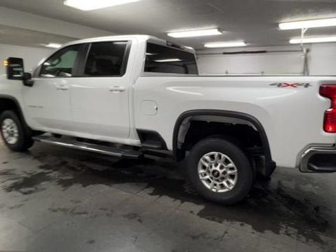 Certified 2025 Chevrolet Silverado 2500 LT w/ Convenience Package AWD/4WD image 6