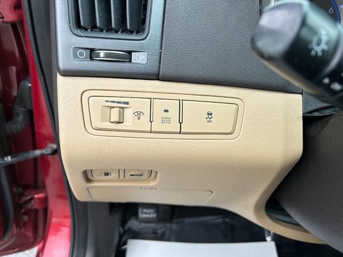 Used 2013 Hyundai Sonata GLS image 19