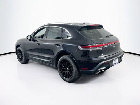Used 2023 Porsche Macan image 7