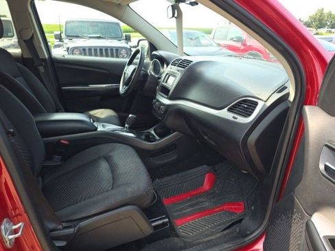 Used 2015 Dodge Journey SXT w/ Flexible Seating Group FWD image 14