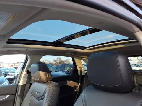 Used 2019 Cadillac XT5 Luxury image 18