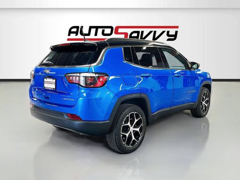 Used 2024 Jeep Compass Limited AWD/4WD image 7
