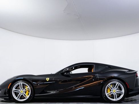 Certified 2019 Ferrari 812 Superfast image 4