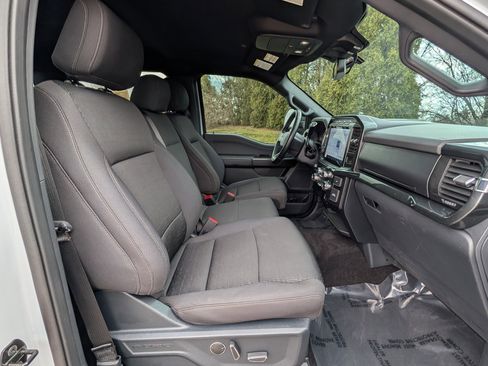 Used 2021 Ford F150 XLT w/ Equipment Group 302A High image 13