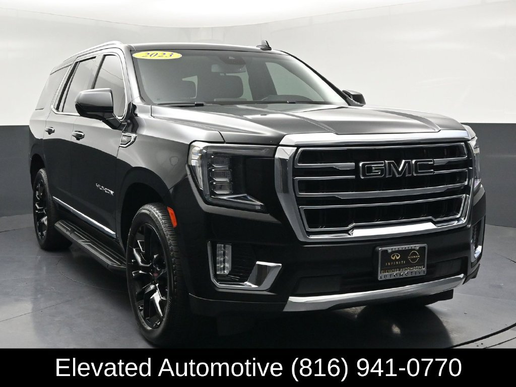 Used 2023 GMC Yukon SLT AWD/4WD image 1