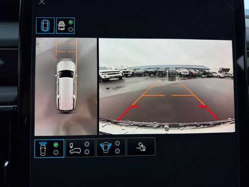 New 2026 GMC Yukon XL Elevation w/ Elevation Premium Package image 20