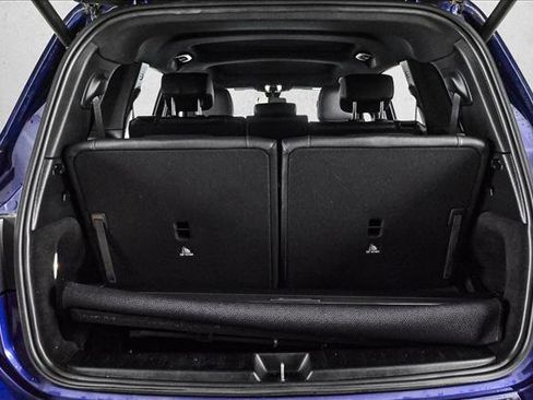 Used 2021 Mercedes-Benz GLB 250 4MATIC image 6