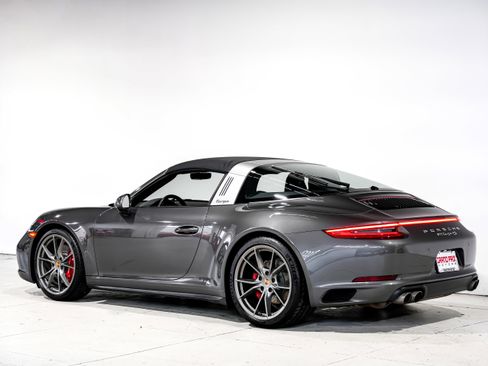 Used 2017 Porsche 911 Targa 4S image 8