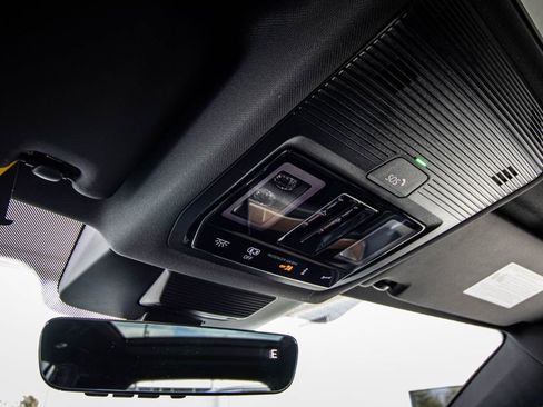 New 2026 Volkswagen Tiguan SEL R-Line image 35