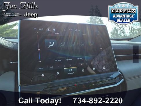 Used 2022 Jeep Compass Limited image 20