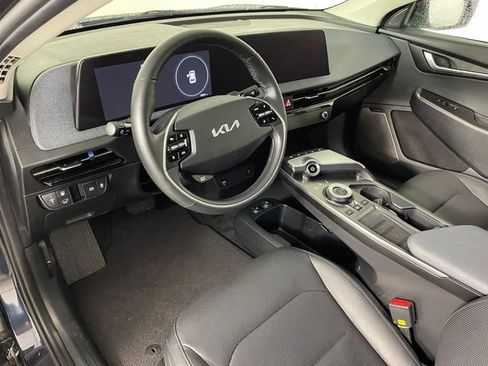 Used 2022 Kia EV6 Wind image 3