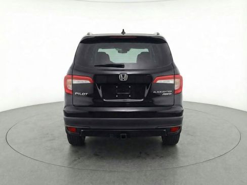 Used 2022 Honda Pilot Black Edition image 39