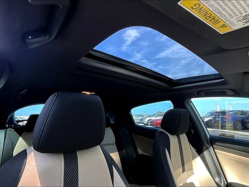 Used 2018 Honda Civic EX image 23