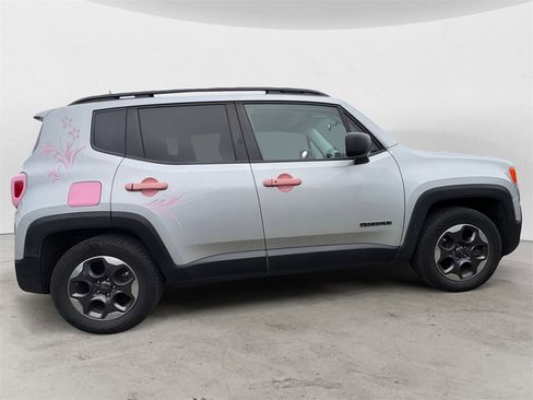 Used 2017 Jeep Renegade Sport w/ Power & Air Group image 5