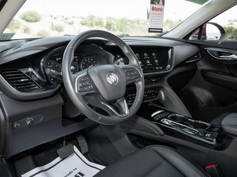 Used 2023 Buick Envision Essence image 18