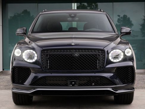 New 2025 Bentley Bentayga image 7