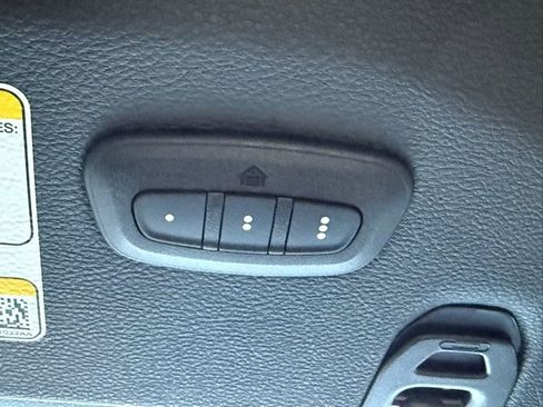 New 2025 Jeep Gladiator Sport image 24