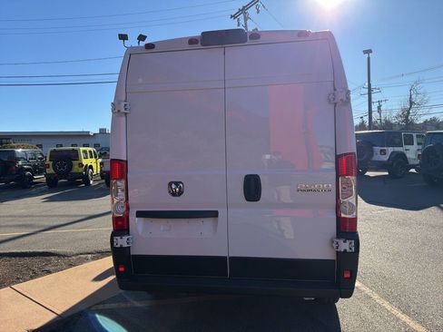 Used 2023 RAM ProMaster 2500 image 4