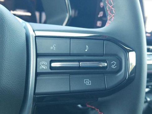 New 2025 Chevrolet Colorado Z71 w/ Midnight Edition image 21