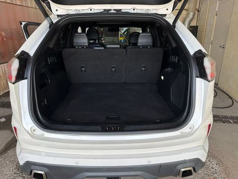 Used 2019 Ford Edge ST w/ Equipment Group 401A AWD/4WD image 24