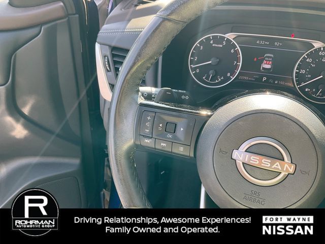 Used 2023 Nissan Rogue SV w/ SV Premium B Package AWD/4WD image 22