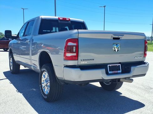 Used 2024 RAM 2500 Laramie w/ Safety Group AWD/4WD image 29