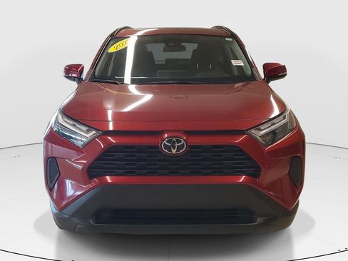 Certified 2022 Toyota RAV4 XLE w/ Convenience Package image 2