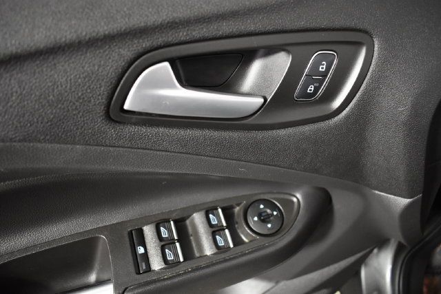 Used 2019 Ford Escape SEL AWD/4WD image 8