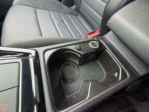 Used 2024 Volkswagen Golf R AWD/4WD image 16