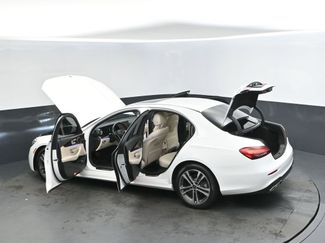 Used 2021 Mercedes-Benz E 350 Sedan video 2