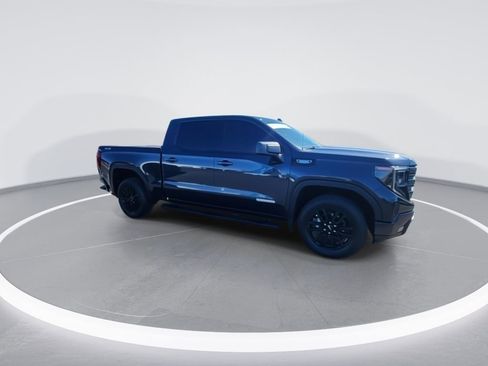 Certified 2025 GMC Sierra 1500 Elevation image 2