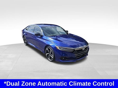 Used 2022 Honda Accord Sport image 3
